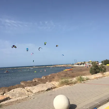 Вілла Joyjoyjoy Casa Joy A Design-Ecolicious Boutique Beach House *