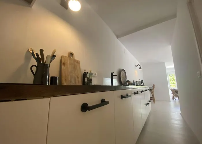 Joyjoyjoy Casa Joy A Design-ecolicious Boutique House Villa